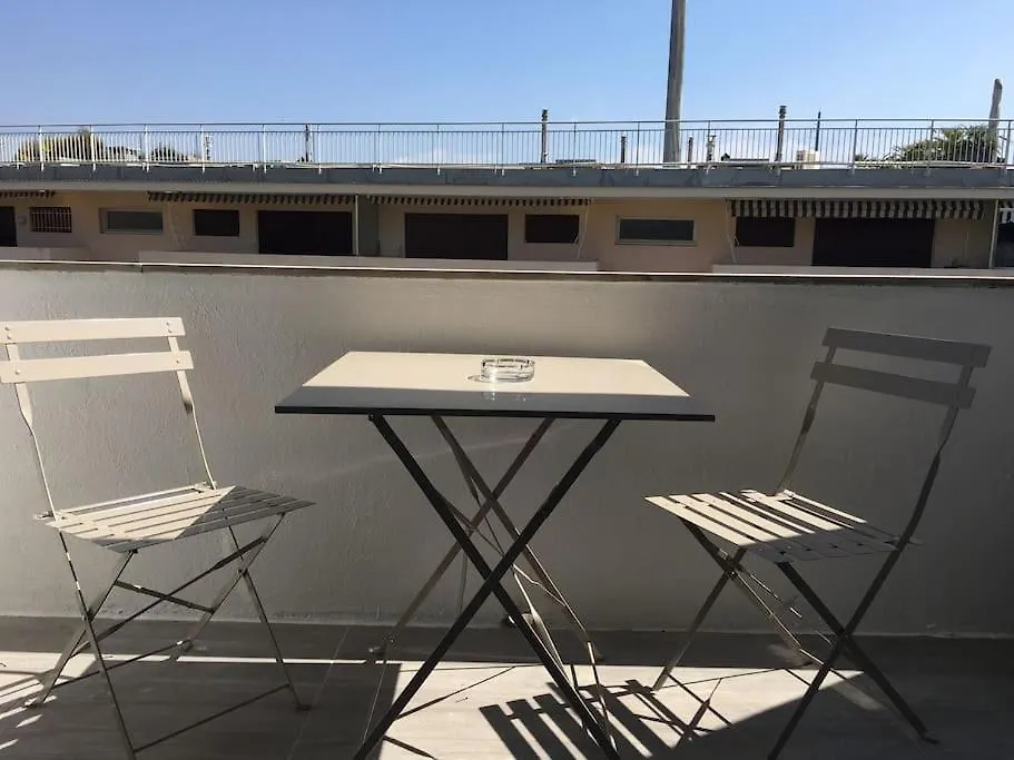Appartement Studio Pointe Croisette - À 2 pas des plages à Cannes France